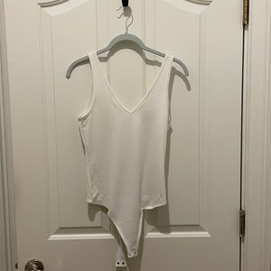 Abercrombie Seamless, Stretch V neck bodysuit, Size Medium